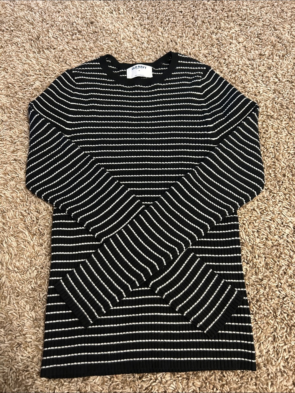 Old Navy Black and White Ribbed Stripe Crewneck Sweater